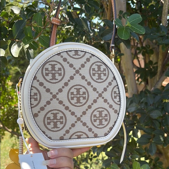 NWT Tory Burch Yellow and White Floral Circle Bag - Picture 5 of 14